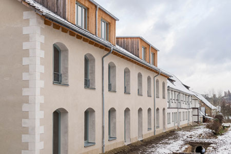 Fassade mit Kalkputz auf Gut Marzhausen