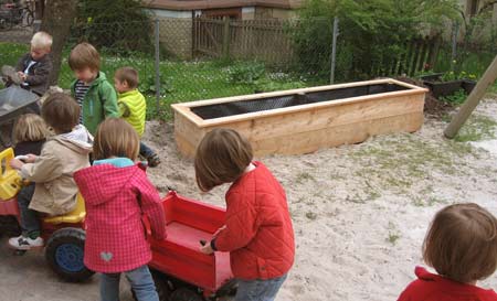 Hochbeet im Kindergarten