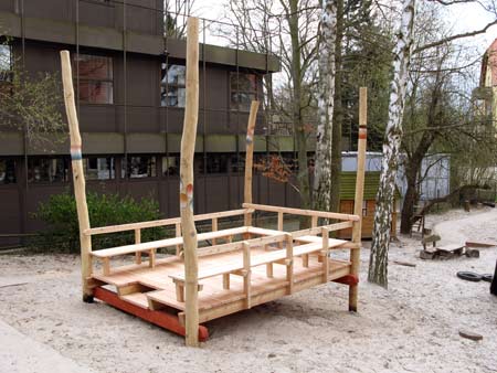 Sitzpodest für Kindergarten